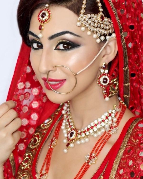 best makeup artist goa